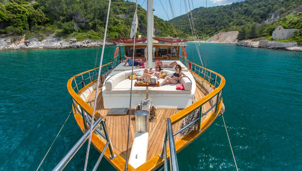 Eine unvergessliche private Kreuzfahrt zur Entdeckung der Pracht der dalmatinischen Küste