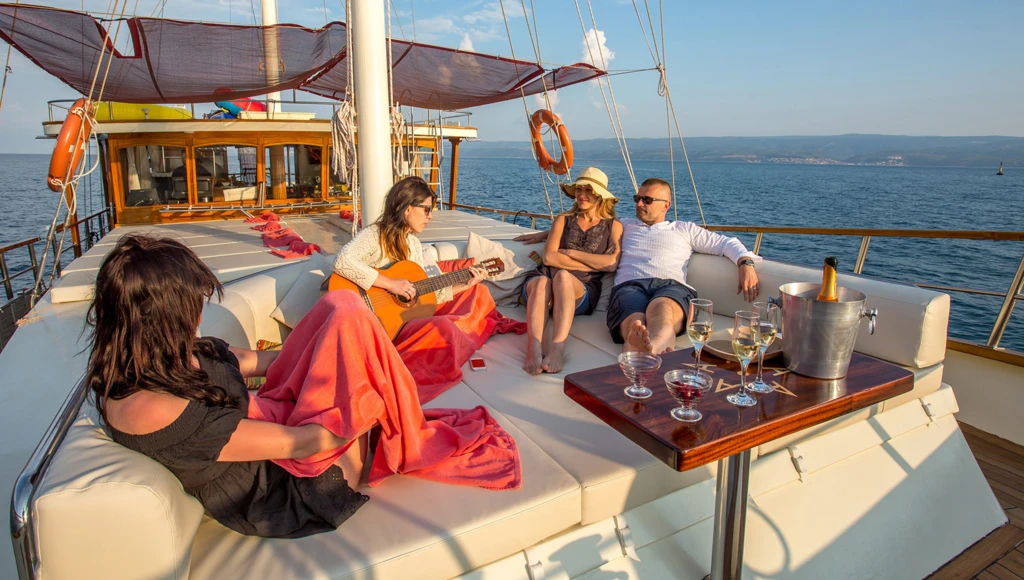 Eine unvergessliche private Kreuzfahrt zur Entdeckung der Pracht der dalmatinischen Küste