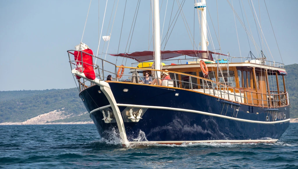 Eine unvergessliche private Kreuzfahrt zur Entdeckung der Pracht der dalmatinischen Küste