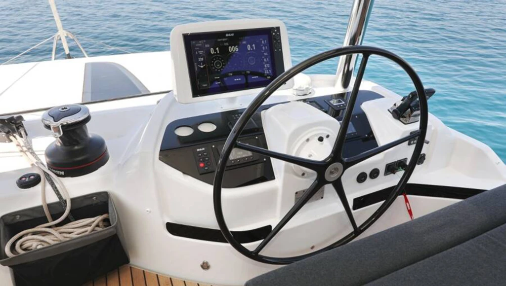 La dolce vita in Dalmazia: crociera privata a bordo di uno splendido catamarano e piaceri locali