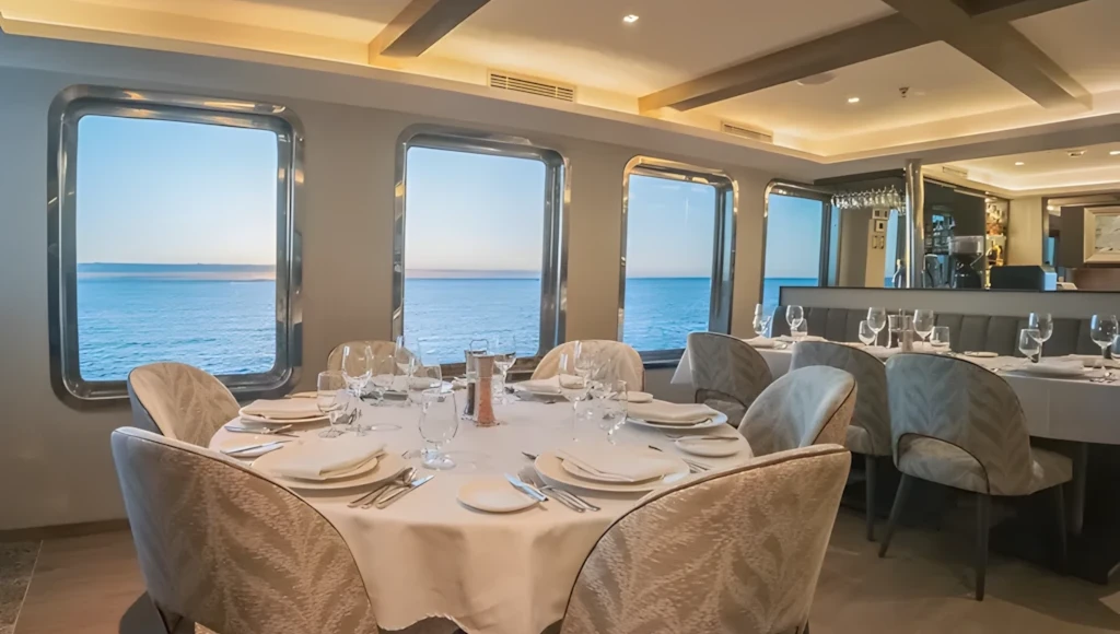 Die unberührten Strände und die einzigartige Tierwelt der zentralen und südlichen Galápagos-Inseln, eine Relais & Châteaux-Reise