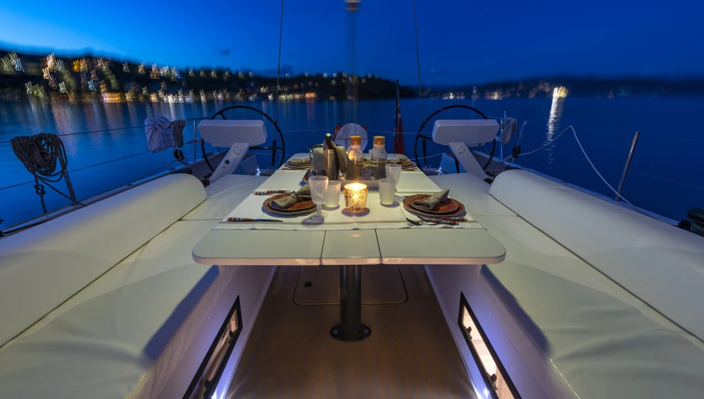 Los secretos de la Costa Amalfitana y las islas italianas: una deliciosa odisea privada