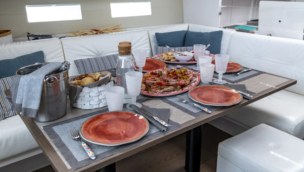 Los secretos de la Costa Amalfitana y las islas italianas: una deliciosa odisea privada