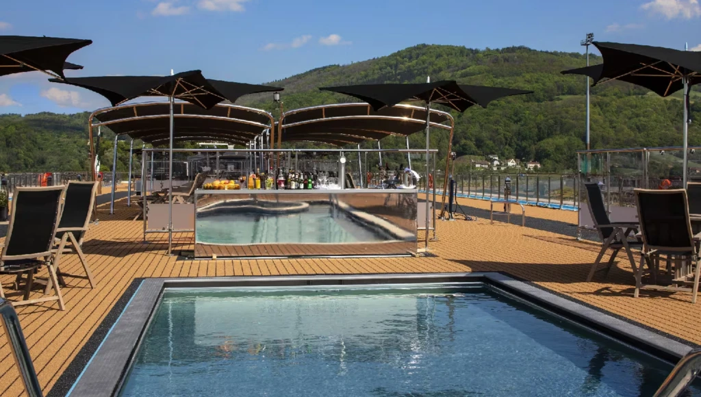 8-day wine cruise on the Eastern European wine route