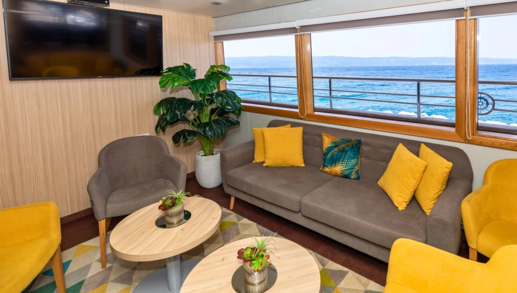 Delicias dálmatas: un interludio encantado entre calas secretas y ciudades históricas, de Dubrovnik a Trogir