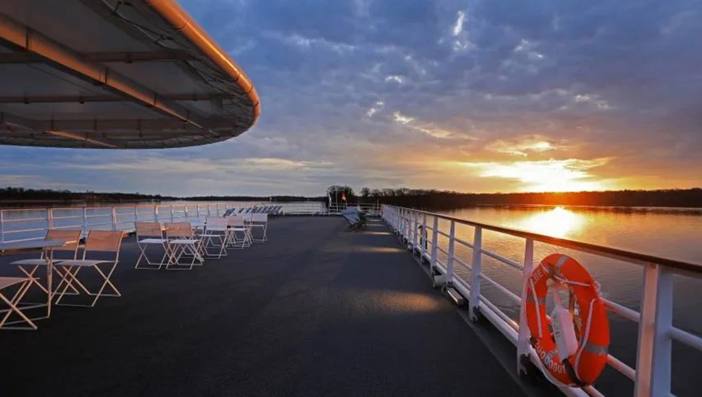 Croisière envoûtante au fil du Rhin : marchés de Noël en Alsace et en Forêt-Noire