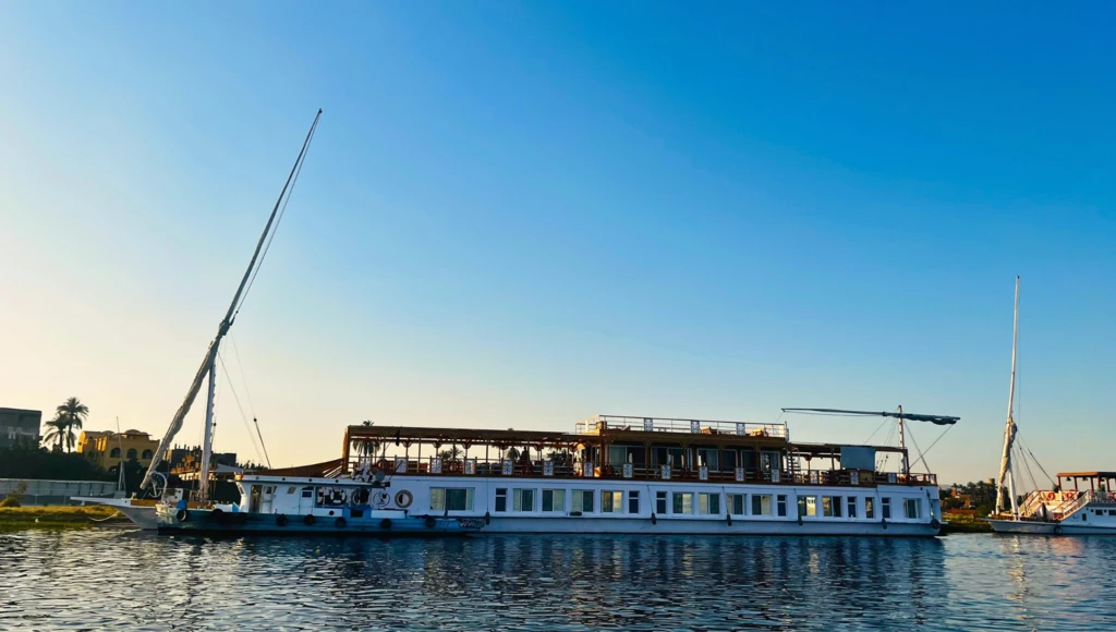 Égypte impériale : 11 jours d’évasion complète, entre monuments mythiques et douceur du Nil à bord d'une superbe dahabieh