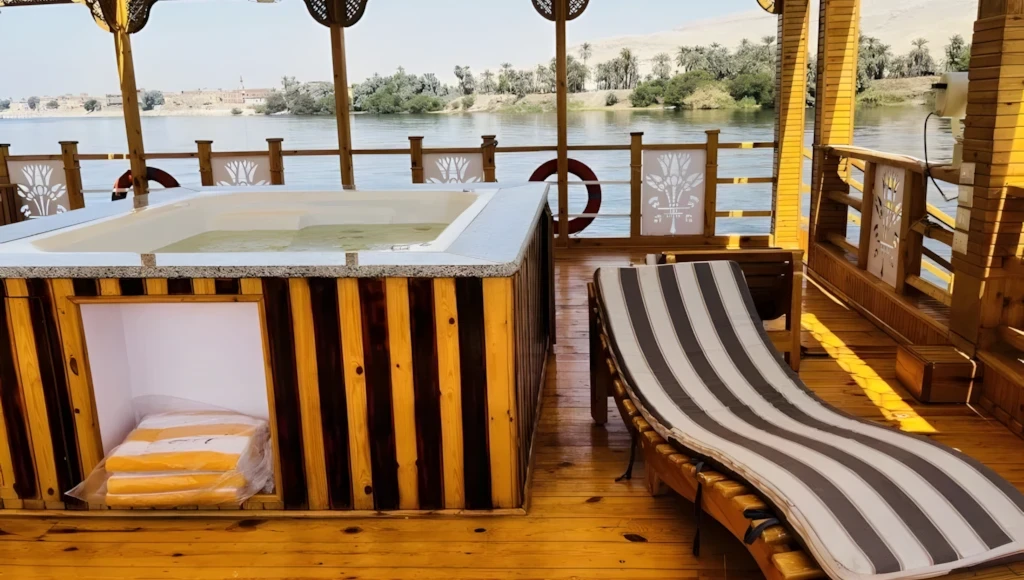 Das kaiserliche Ägypten: 11 Tage voller Entspannung zwischen mythischen Monumenten und der Sanftheit des Nils an Bord einer Dahabieh