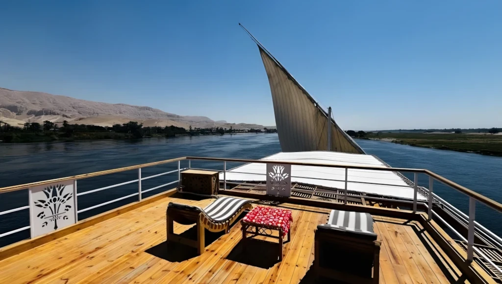 Das kaiserliche Ägypten: 11 Tage voller Entspannung zwischen mythischen Monumenten und der Sanftheit des Nils an Bord einer Dahabieh