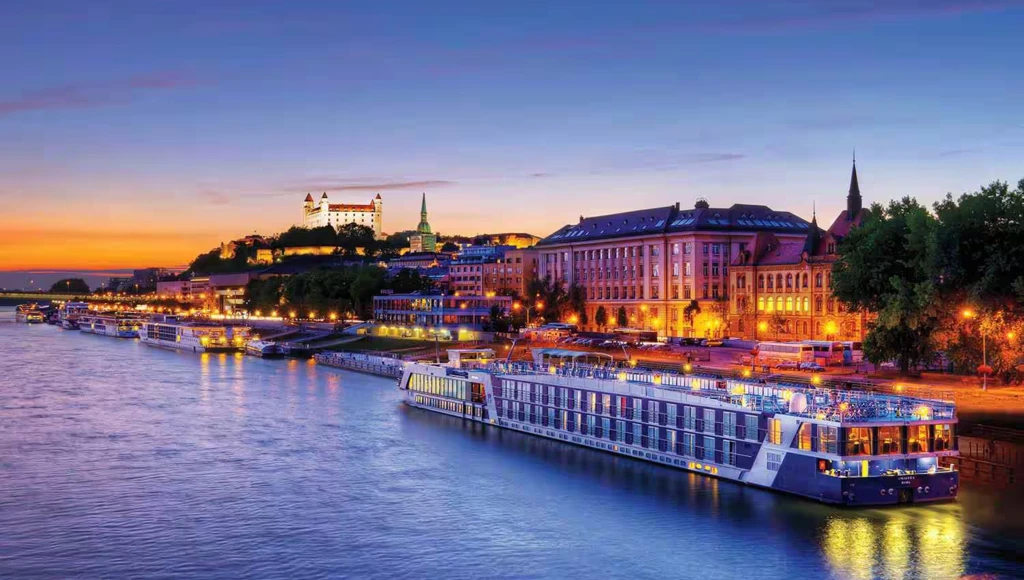 Itinéraire gourmand de Paris vers la Normandie au fil de la Seine : croisière épicurienne entre Histoire et vignobles