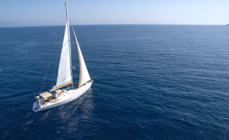 Sailing Yacht 52Ft