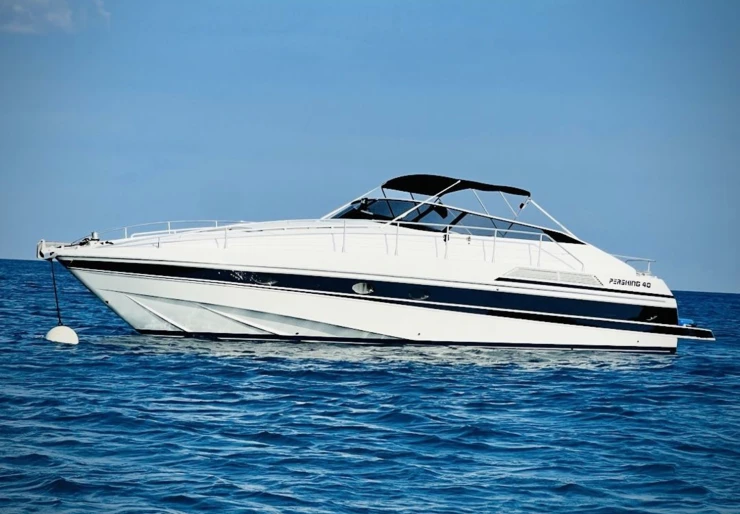 Pershing 40 Ornos | Michael Angel