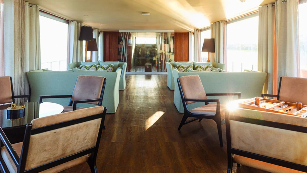 Sur les traces des dauphins roses : croisière de 8 jours en Amazonie entre Marañon et Ucayali