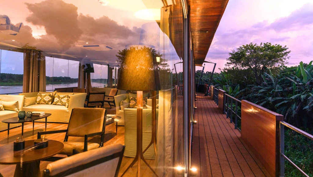 Sur les traces des dauphins roses : croisière de 8 jours en Amazonie entre Marañon et Ucayali