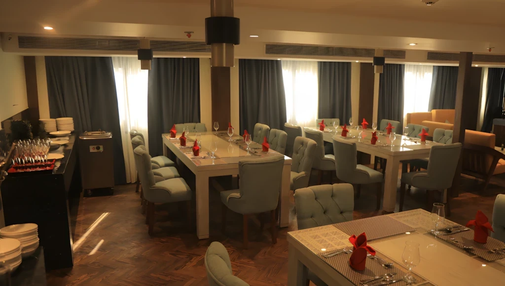 Croisière de 5 jours en dahabieh au cœur de l’histoire pharaonique égyptienne, avec visites des plus beaux sites