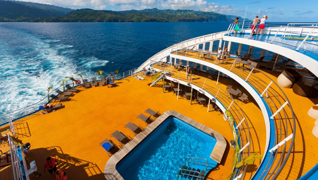 Polynesisches Abenteuer: 13 Tage auf Entdeckungsreise zu den Archipelen der Marquesas, Tuamotu und Gesellschaftsinseln