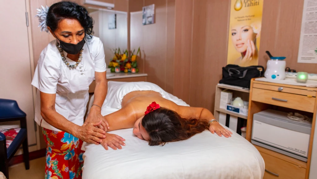 Polynesisches Abenteuer: 13 Tage auf Entdeckungsreise zu den Archipelen der Marquesas, Tuamotu und Gesellschaftsinseln