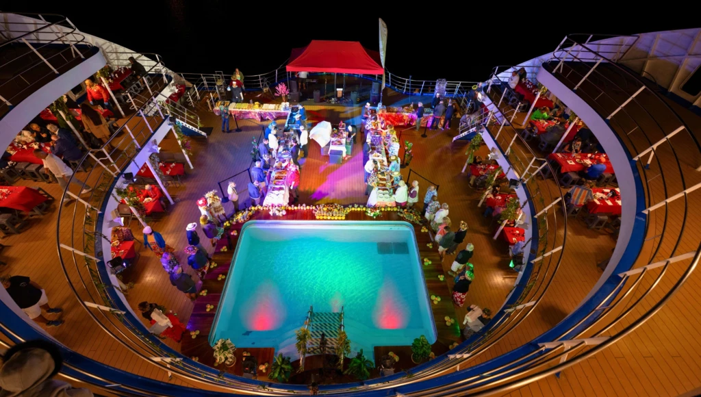 Polynesisches Abenteuer: 13 Tage auf Entdeckungsreise zu den Archipelen der Marquesas, Tuamotu und Gesellschaftsinseln