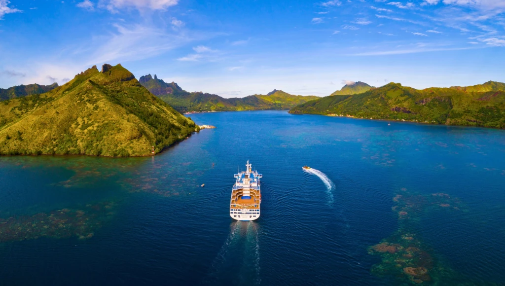 Polynesisches Abenteuer: 13 Tage auf Entdeckungsreise zu den Archipelen der Marquesas, Tuamotu und Gesellschaftsinseln