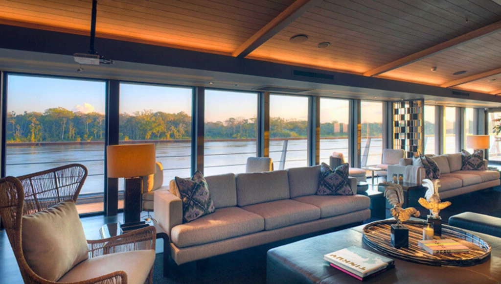 Récit amazonien : 8 jours d'exploration en bateau au cœur de la jungle et des fleuves du Pérou