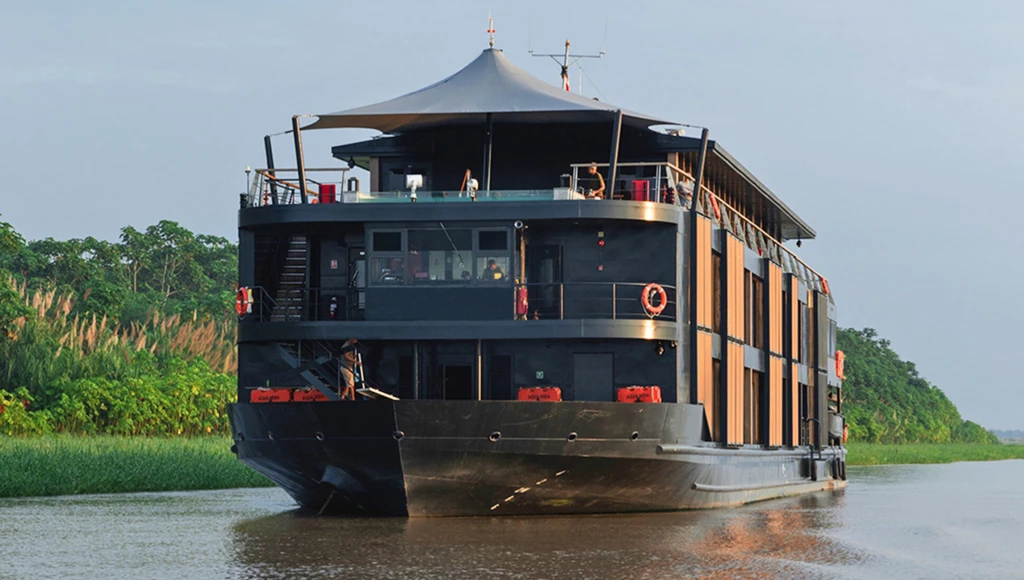 Récit amazonien : 8 jours d'exploration en bateau au cœur de la jungle et des fleuves du Pérou