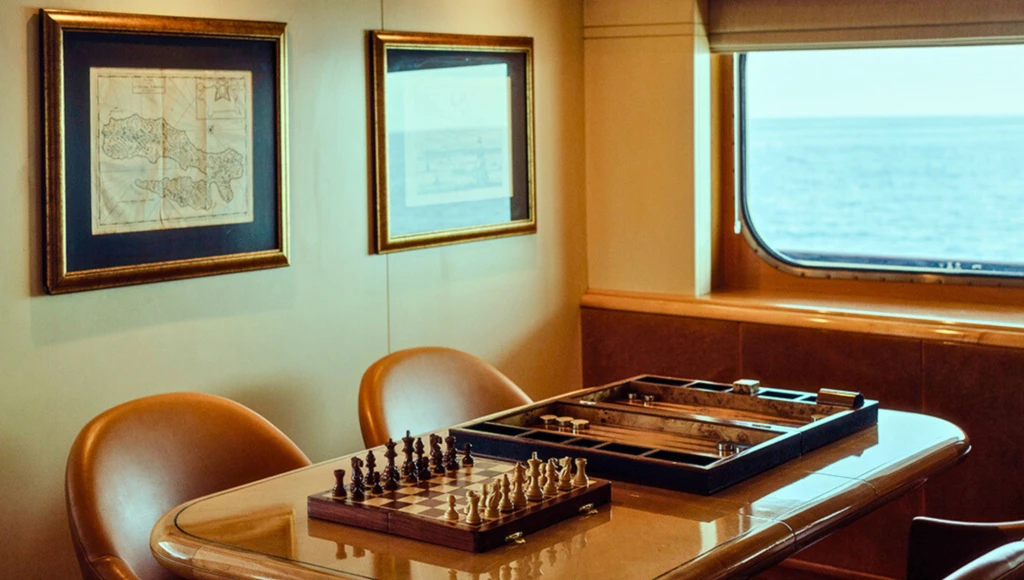 12-tägige Odyssee durch die indonesischen Inseln: Zwischen spektakulären Tauchgängen, einzigartiger Tierwelt und lokalen Traditionen