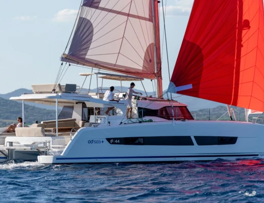 Fountaine Pajot 44