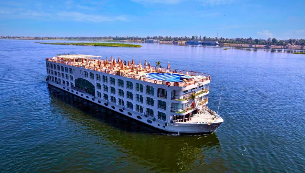 Croisière de 4 jours : d’Assouan à Louxor, entre temples légendaires et rives du Nil mythique