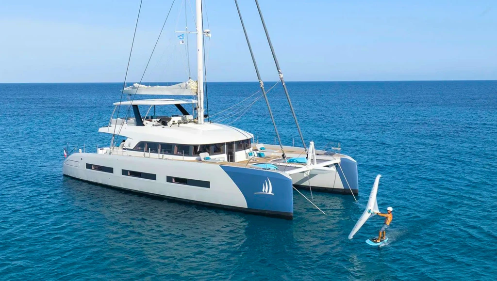 Exceptional travel in the Seychelles: the peaceful charm of the lagoons aboard a luxury catamaran