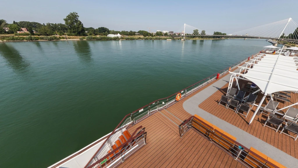 Croisière de Noël de Bâle à Amsterdam : 8 jours entre patrimoine médiéval et traditions festives