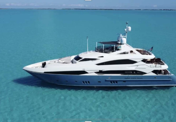 M/Y Natural 9 Bahamas | Natural 9