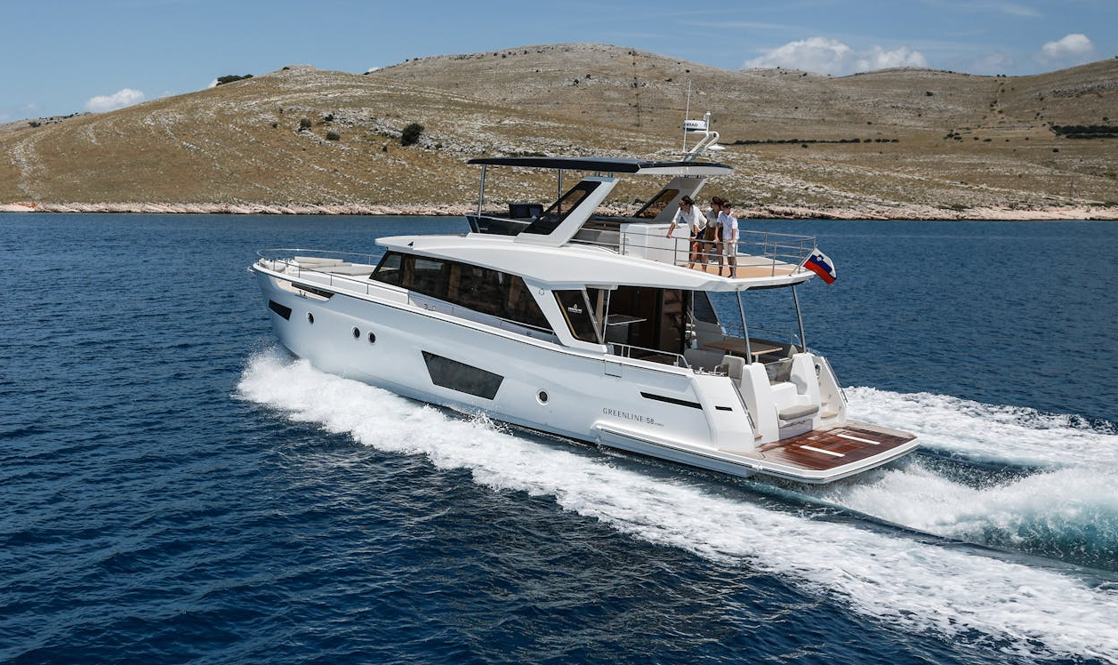 Greenline 58 Fly