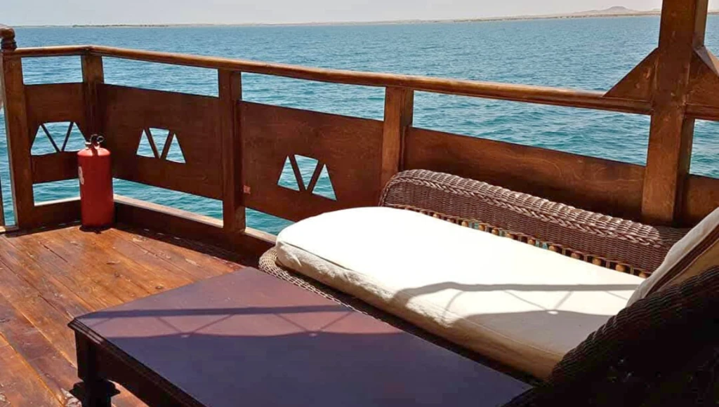 Trois nuits de magie sur le Lac Nasser : des colosses d'Abou Simbel au temple de Kalabsha