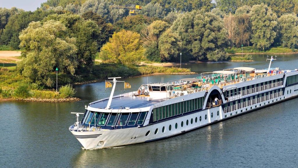 Il Reno imperiale in 8 giorni: da Amsterdam a Basilea, un viaggio lungo le romantiche rive e le città emblematiche d'Europa