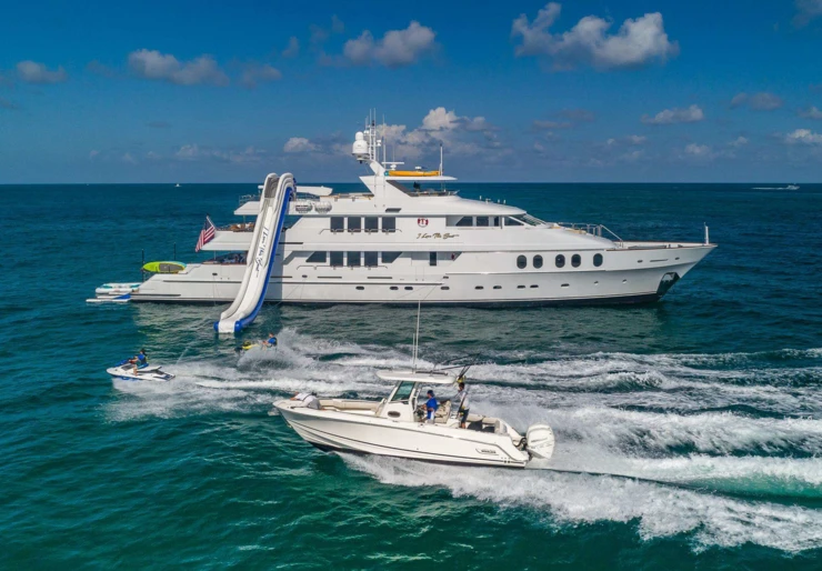 I love this boat Bahamas | I LOVE THIS BOAT