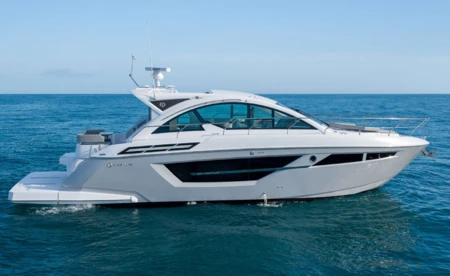 Cruisers Yachts 50 Cantius