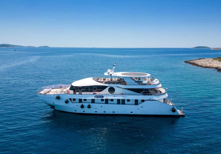 Adriatic Queen Port de Split | MB Adriatic Queen