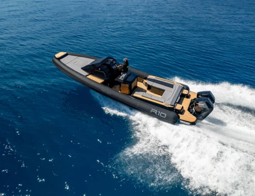 Renier R10 Cabin Tourer