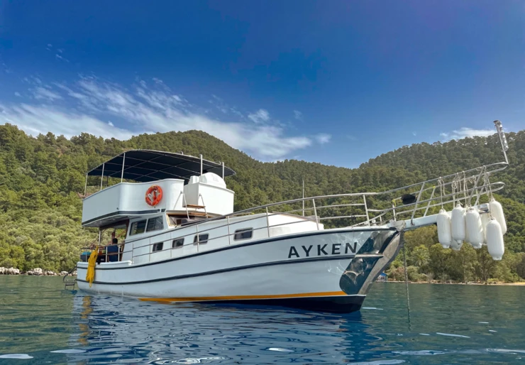 Ayken Hafen von Marmaris | AYKEN