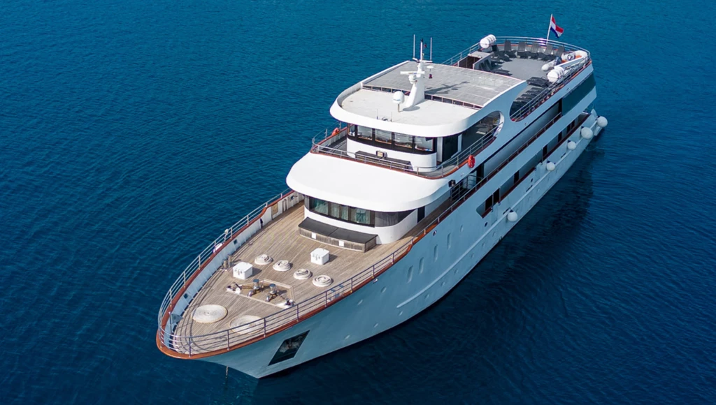 Exklusive 8-tägige Kreuzfahrt zwischen Split und Dubrovnik: Nationalparks, Austern aus Ston und Sonnenuntergang auf Hvar