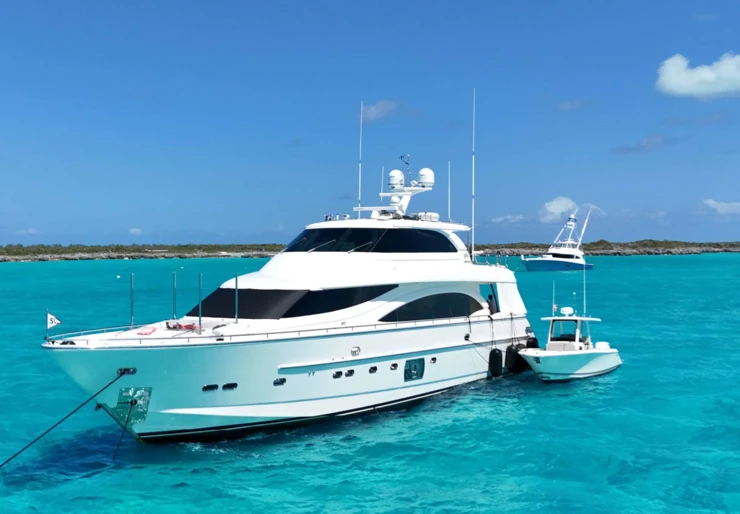 Naya maryn Bahamas | Naya Maryn