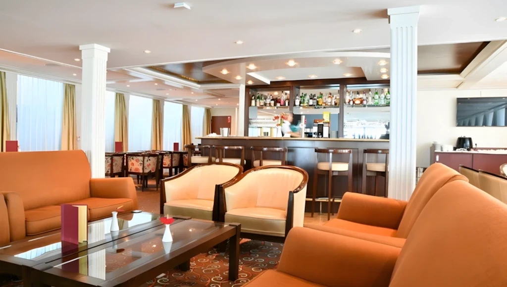 Odyssée danubienne de 8 jours : entre grande histoire, art local et villages de charme