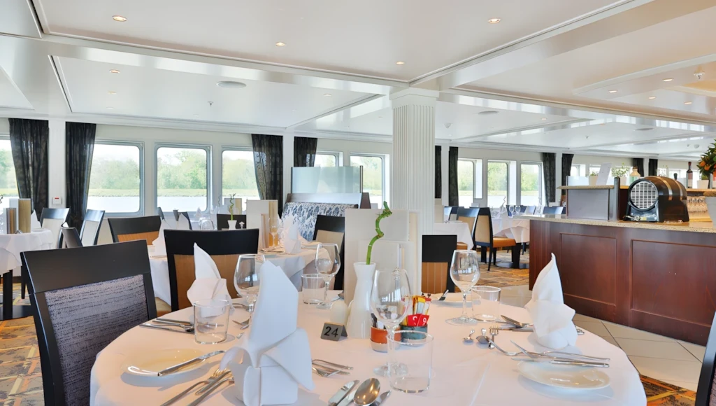 Odyssée danubienne de 8 jours : entre grande histoire, art local et villages de charme