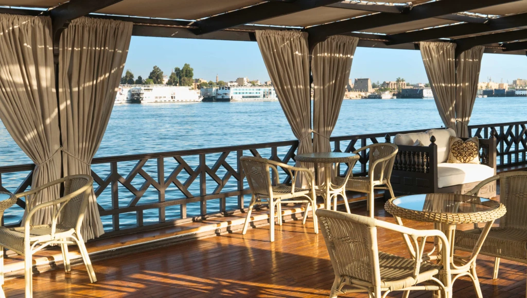 The Imperial Nile: a 6-day cruise on the sacred river from Luxor to Aswan, discovering the wonders of ancient Egypt