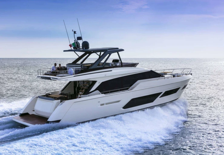 Ferretti 720 Nápoles y Sicilia | Ermete