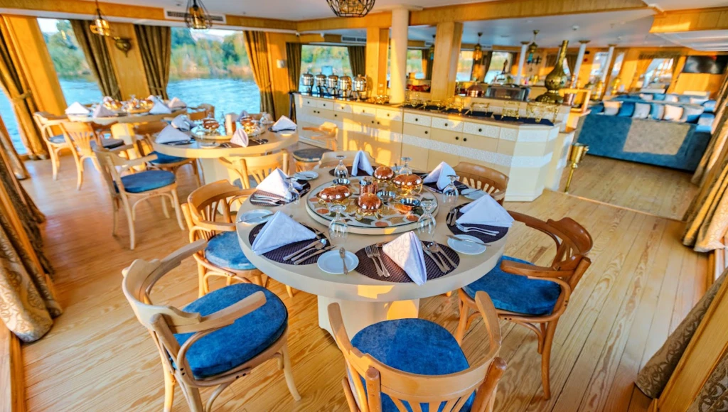 Croisière envoûtante de 6 jours, d’Assouan à Esna, entre temples légendaires, paysages sereins et villages intemporels