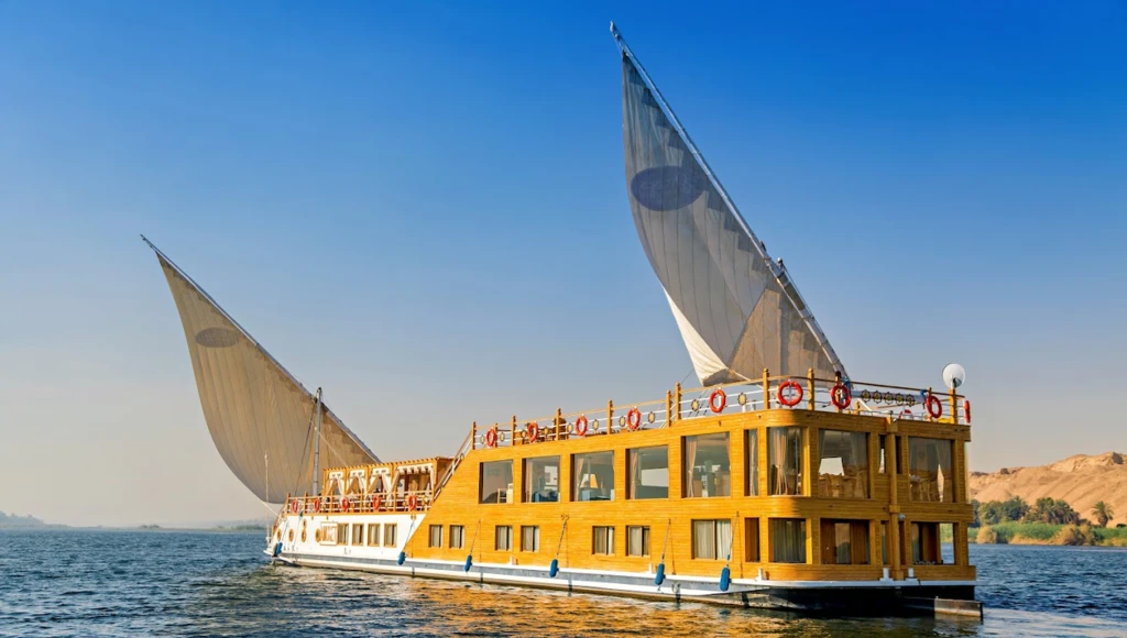 Croisière envoûtante de 6 jours, d’Assouan à Esna, entre temples légendaires, paysages sereins et villages intemporels