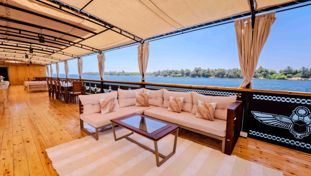 Splendours of the Nile: 8 days sailing through ancient Egypt, between the temples of Luxor and the ruins of Aswan