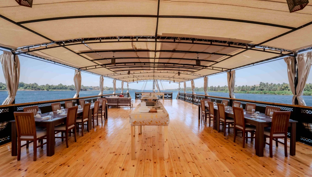 Splendours of the Nile: 8 days sailing through ancient Egypt, between the temples of Luxor and the ruins of Aswan