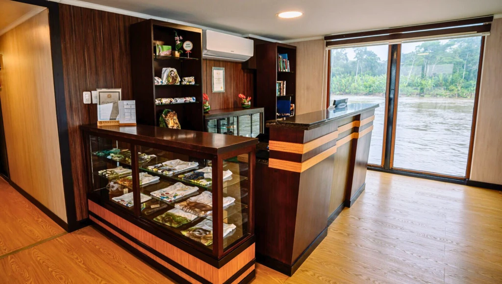 Legenden und Wunder des Amazonas: 8 Tage auf dem Napo zwischen Urwäldern und ecuadorianischen Kulturen